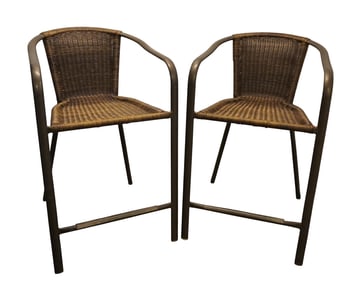 PAIR OF MATCHING RATTAN BARSTOOLS