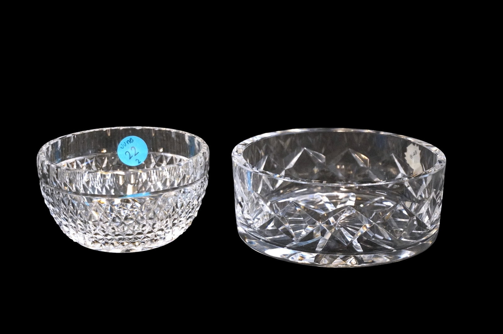 PAIR OF WATERFORD BON BON DISHES: Pair of Waterford Bon Bon Dishes. Alana Pattern Dish measures approx. 2" x 5" in dia. and Cashel Pattern Dish measures approx. 2.25" x 4" in dia. Total lot weight is 1 lb 13 oz. **In house shipping