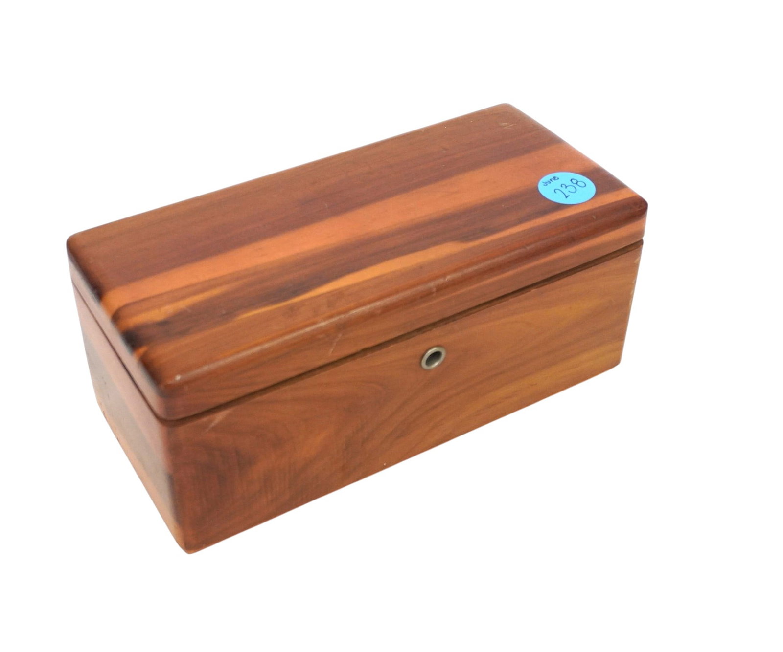 MINI VINTAGE LANE PROMOTIONAL CEDAR CHEST (1 of 8)