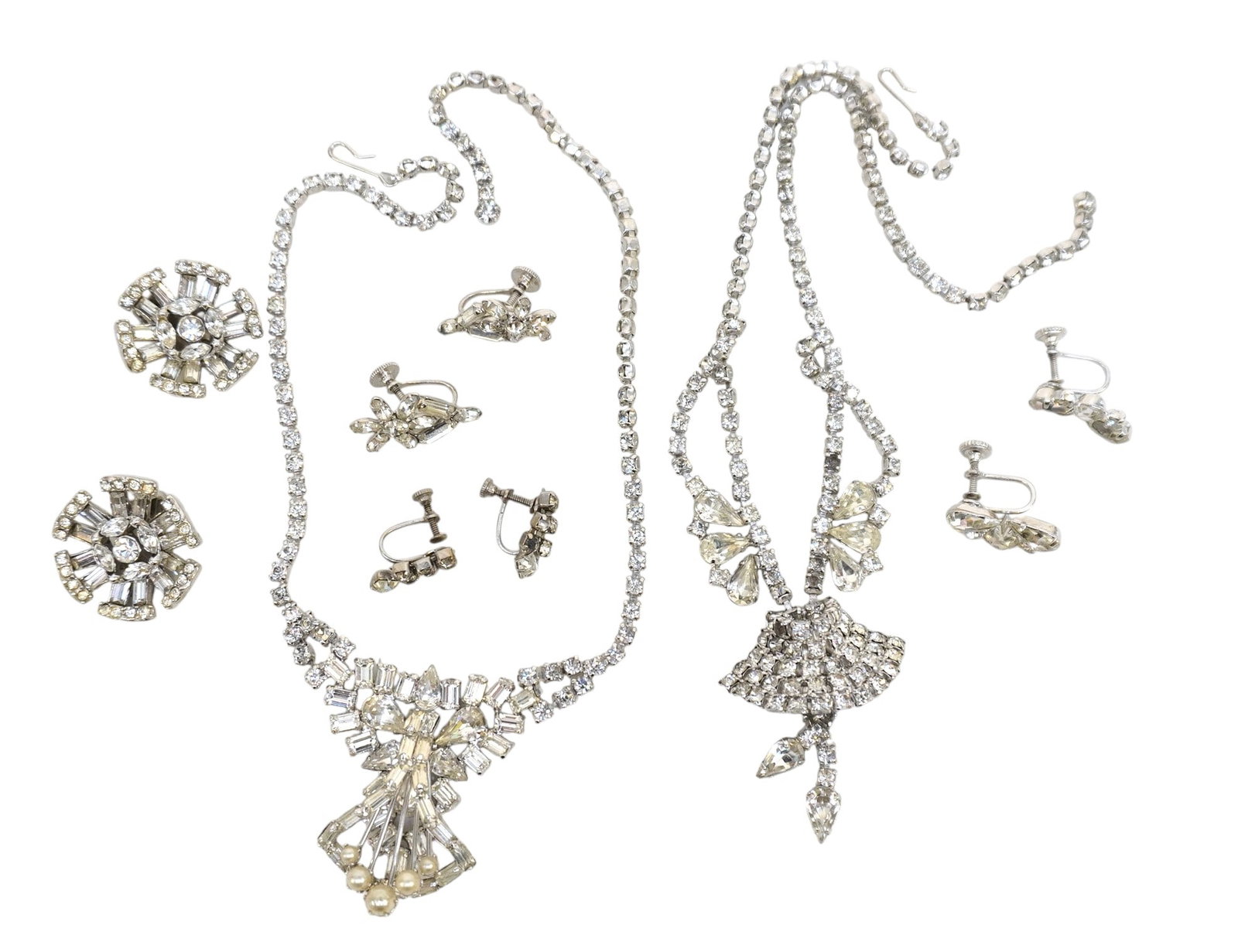 10 PIECES VINTAGE RHINESTONE JEWELRY (1 of 1)