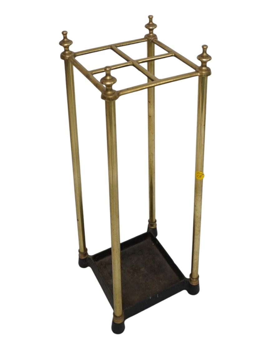 VINTAGE BRASS UMBRELLA / CANE STAND (1 of 4)