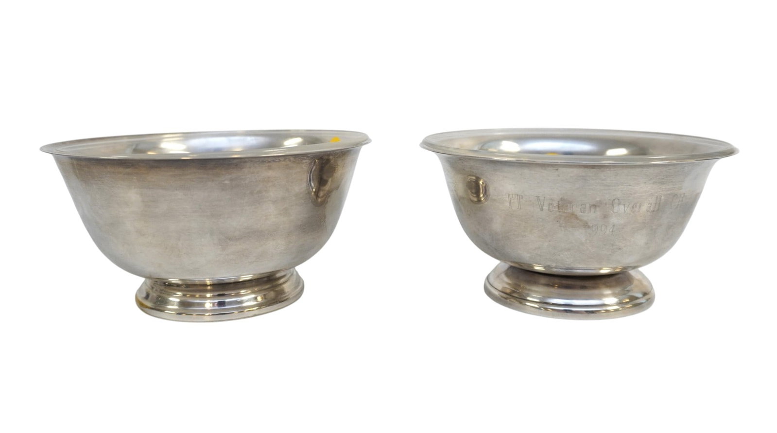 2 VINTAGE TOWLE SILVER PLATE PAUL REVERE BOWLS WITH LINERS (1 of 3)