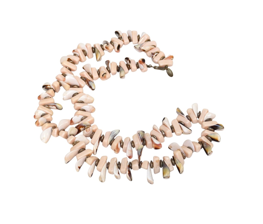 VINTAGE MIRIAM HASKELL LARGE POLISHED SHELL NECKLACE (1 of 2)