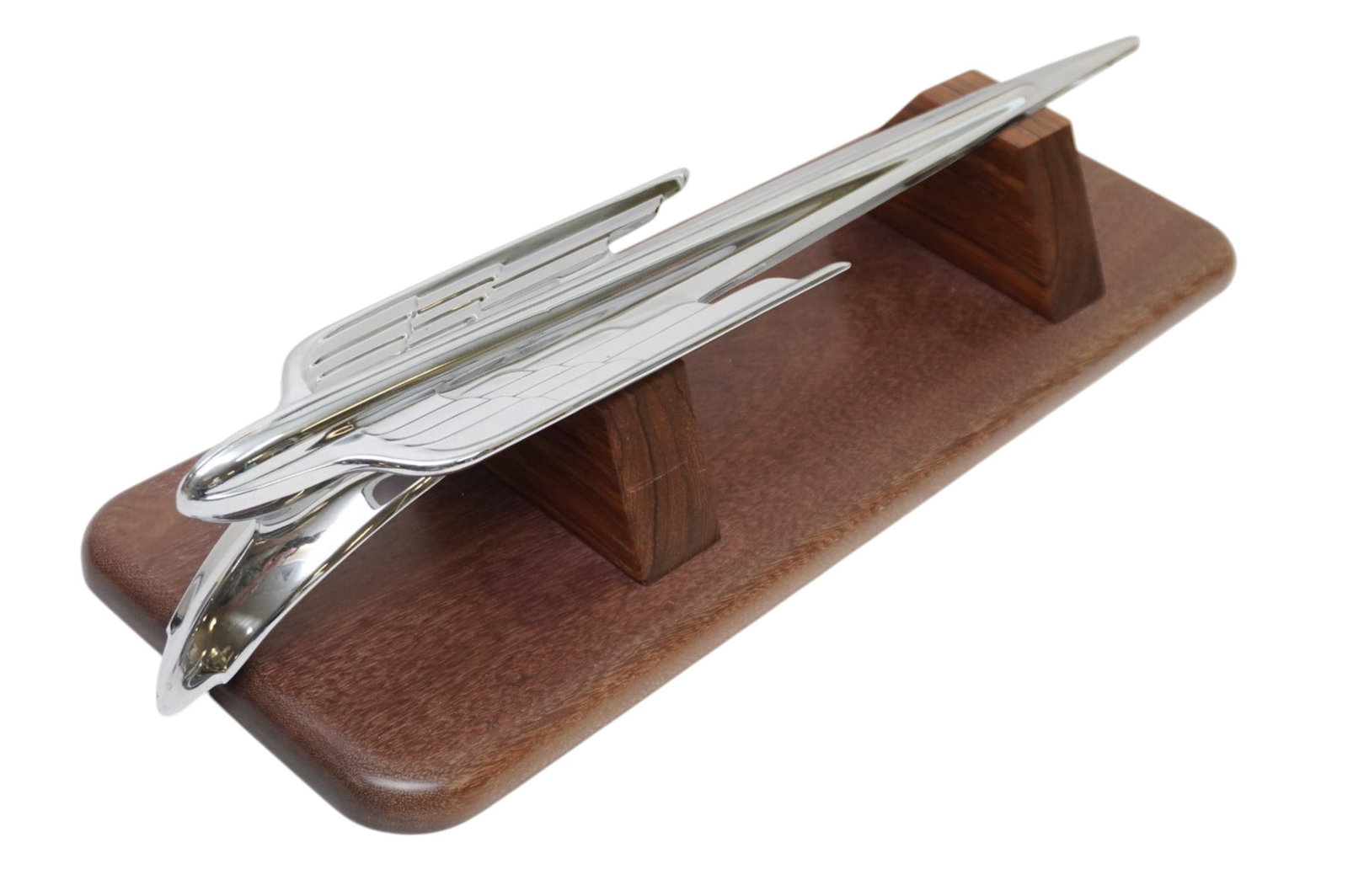 ORIGINAL 1949 CHRYSLER WINGED HOOD ORNAMENT ON CUSTOM BASE on Purpleheart and Cocobolo Base (1 of 5)