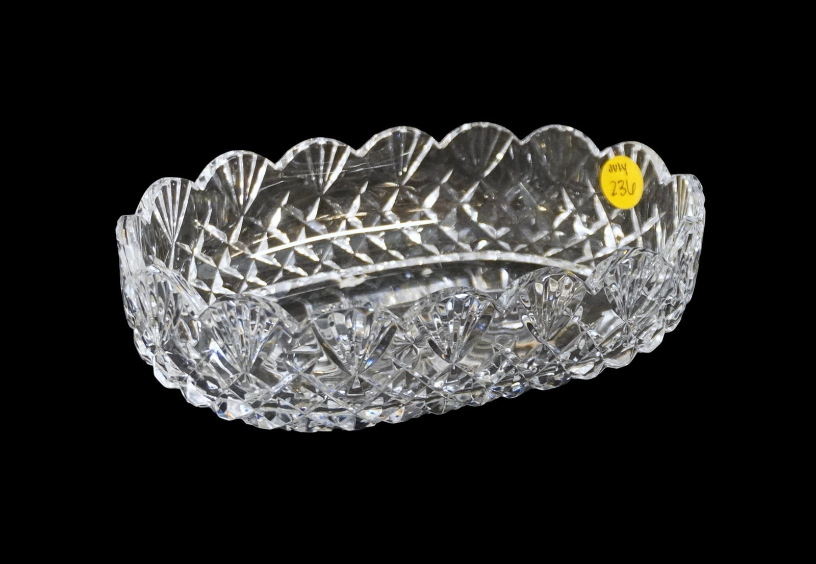 WATERFORD CRYSTAL GIFTWARE BON BON DISH (1 of 3)
