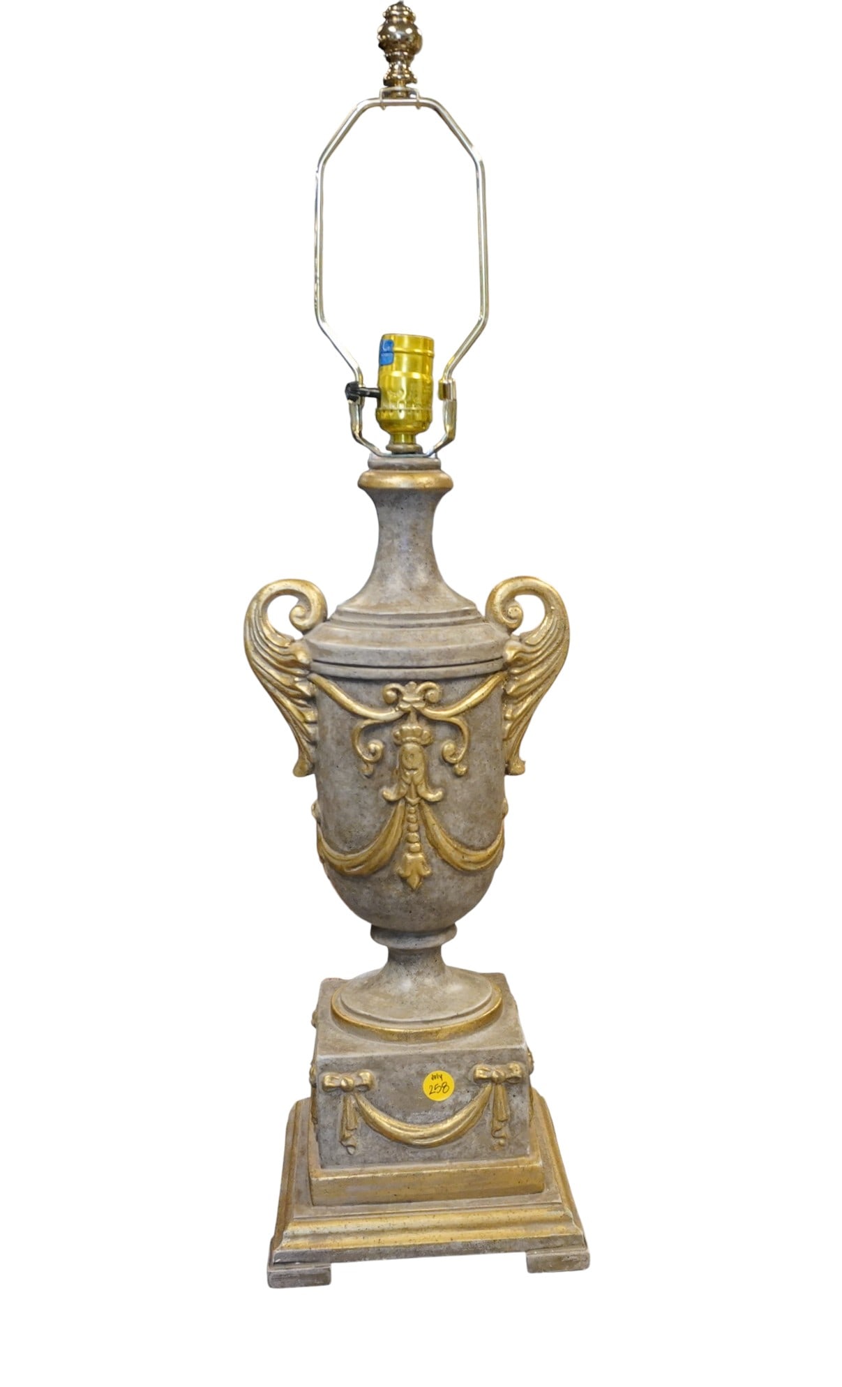 VINTAGE LOUIS XVI STYLE TABLE LAMP: Vintage Louis XVI Style Table Lamp. Measures approx. 30" x 8" x 8" and weighs 17 lbs 2 oz. **In house shipping available on this lot** If you win this lot, please select self arranged for in house shi