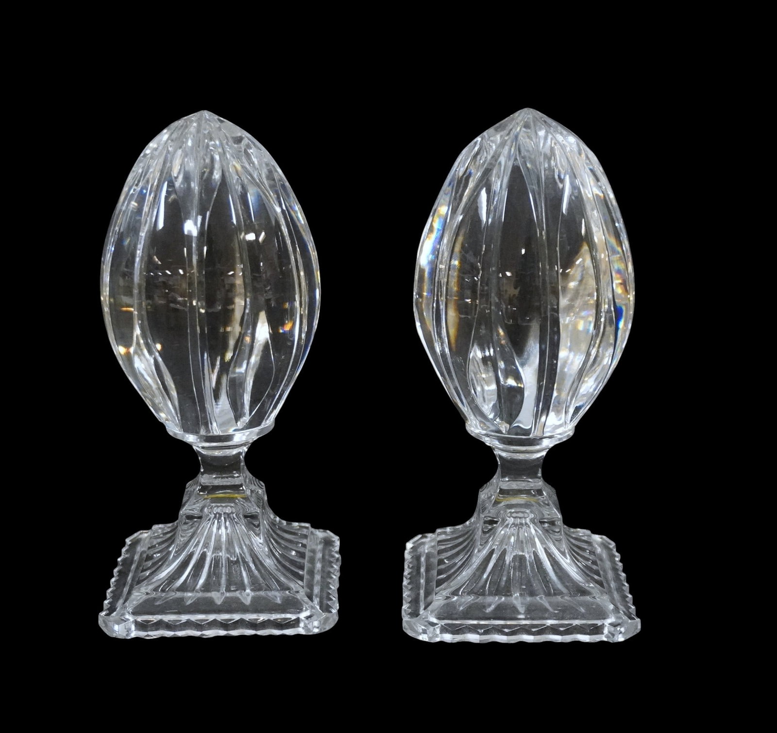 PAIR OF VINTAGE FRENCH CRYSTAL FINIAL PAPERWEIGHTS: Pair of Vintage Crystal Finial Shaped Paperweights. Each measures approx. 7.5" x 3.25" x 3.25" and total lot weight is 5 lbs 4 oz. **In house shipping available on this lot** If you win this lot, plea