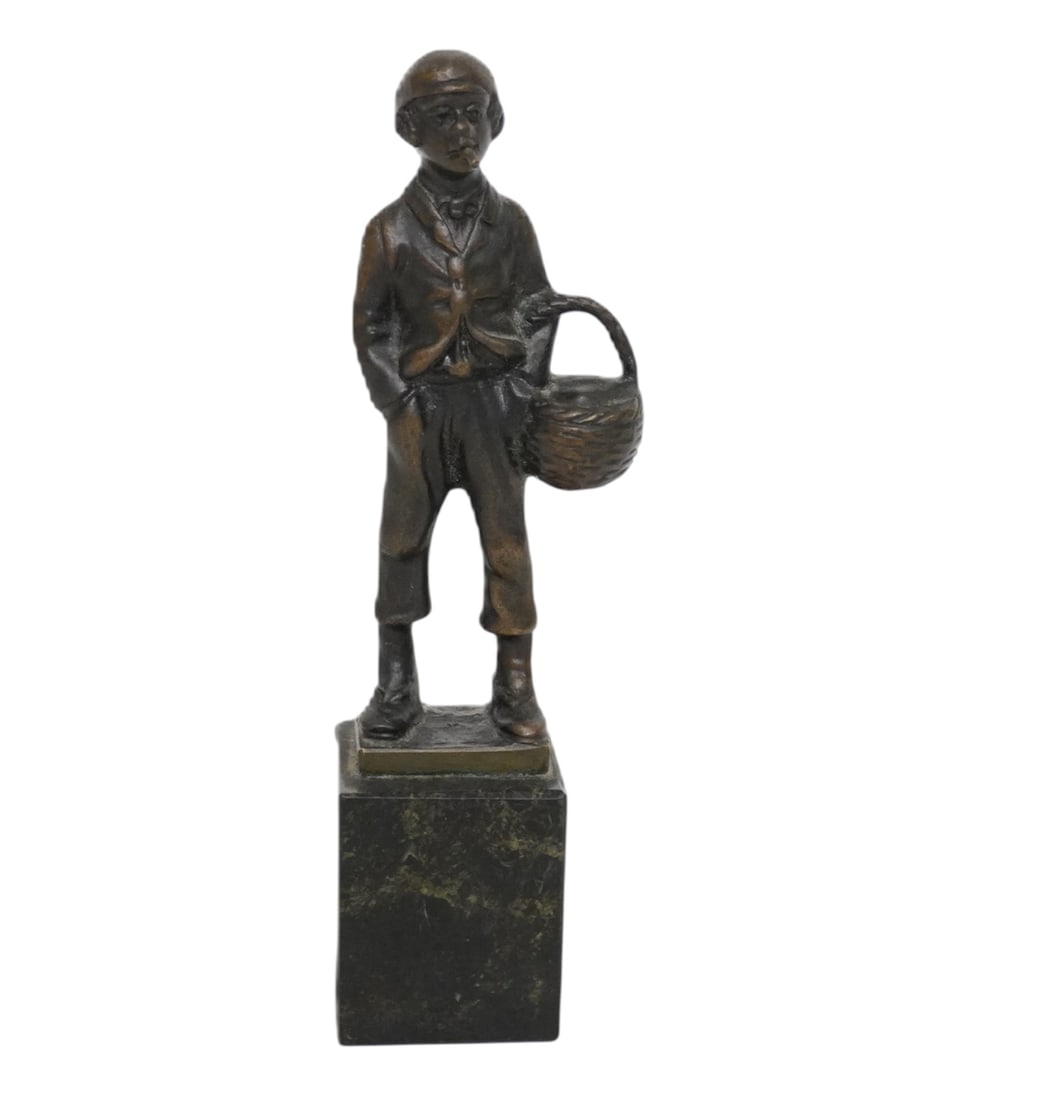 MORATH BRONZE FRENCH DELIVERY BOY FIGURINE (1 of 7)
