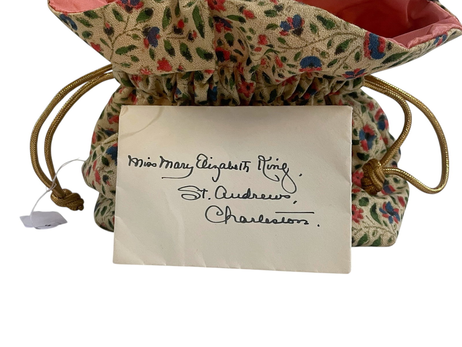 VINTAGE DRAWSTRING PURSE - A GIFT FROM LEILA WARING: Vintage 1940-50s Drawstring Purse with Calling Card inside to Miss Mary Elizabeth King from acclaimed miniature portrait artist Leila Waring (1876-1964), Charleston, SC. Measures 7 1/2"x6 1/2". Weight