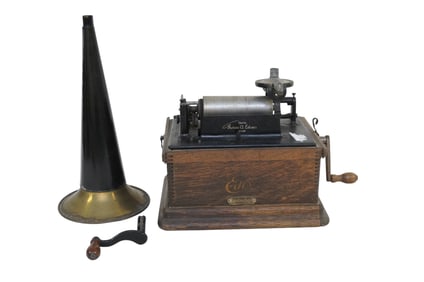 ANTIQUE EDISON FIRESIDE PHONOGRAPH