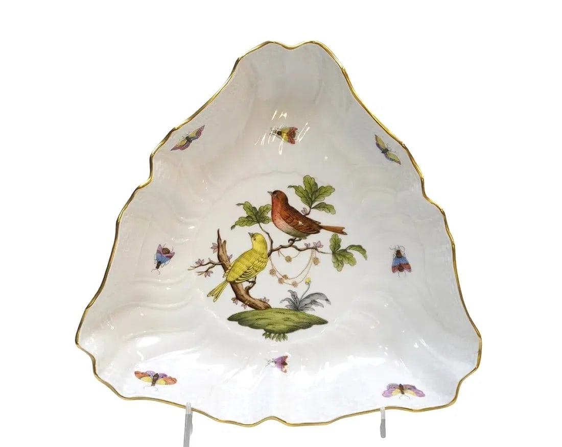 HEREND ROTHSCHILD BIRD TRIANGLE VEGETABLE DISH: Herend Rothschild Bird 10" Triangular Vegetable Bowl, gilt accents. Measures 10". Weight 1 lb 5 oz **In house shipping available on this lot** If you win this lot, please select self arranged for in