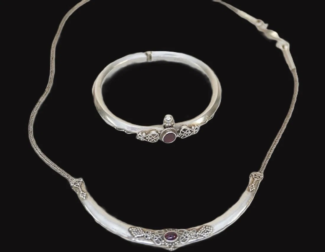 2 PC STERLING SILVER & GARNET NECKLACE & BRACELET (1 of 3)