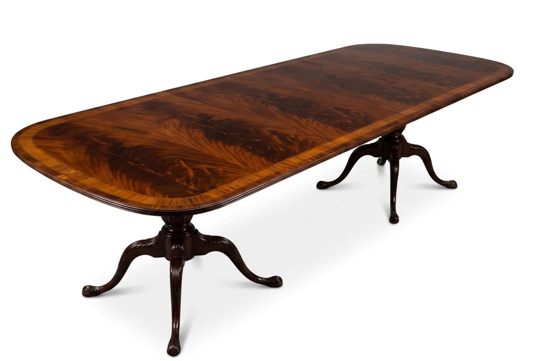 DREXEL HERITAGE GEORGIAN FLAME MAHOGANY DINING TABLE (1 of 6)