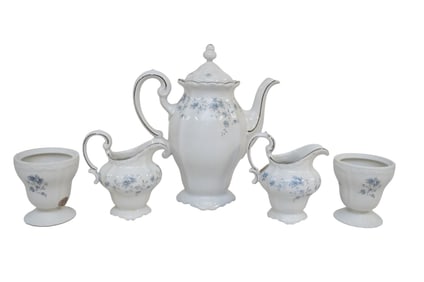 5 HAVILAND BLUE GARLAND CHINA PIECES - TEAPOT, CREAMERS, AND CANDLESTICKS