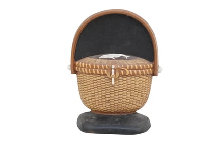 VINTAGE LIMITED EDITION CAST IRON NANTUCKET FRIENDSHIP BASKET DOORSTOP