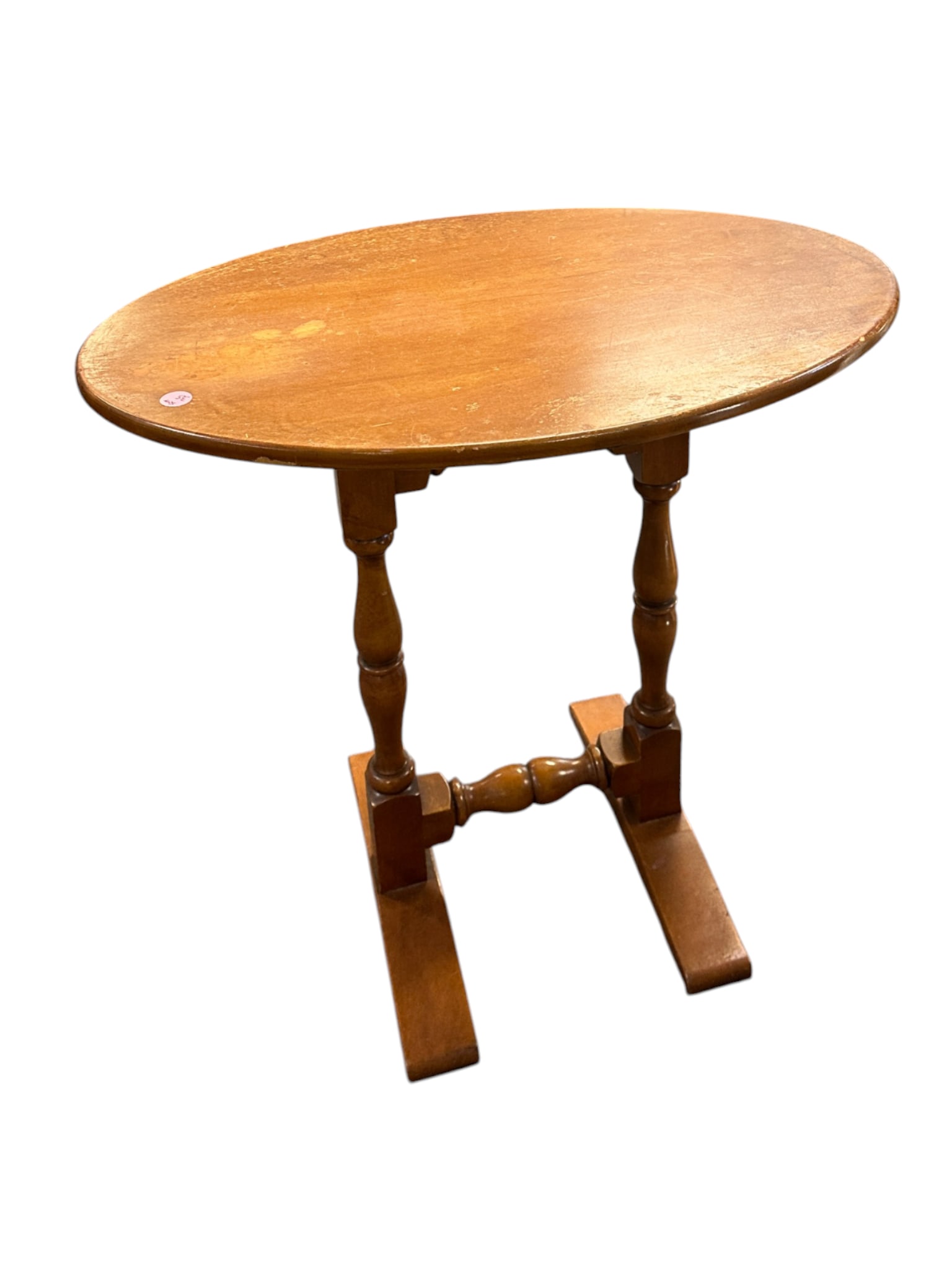 VINTAGE OVAL SOLID MAPLE SIDE TABLE (1 of 4)