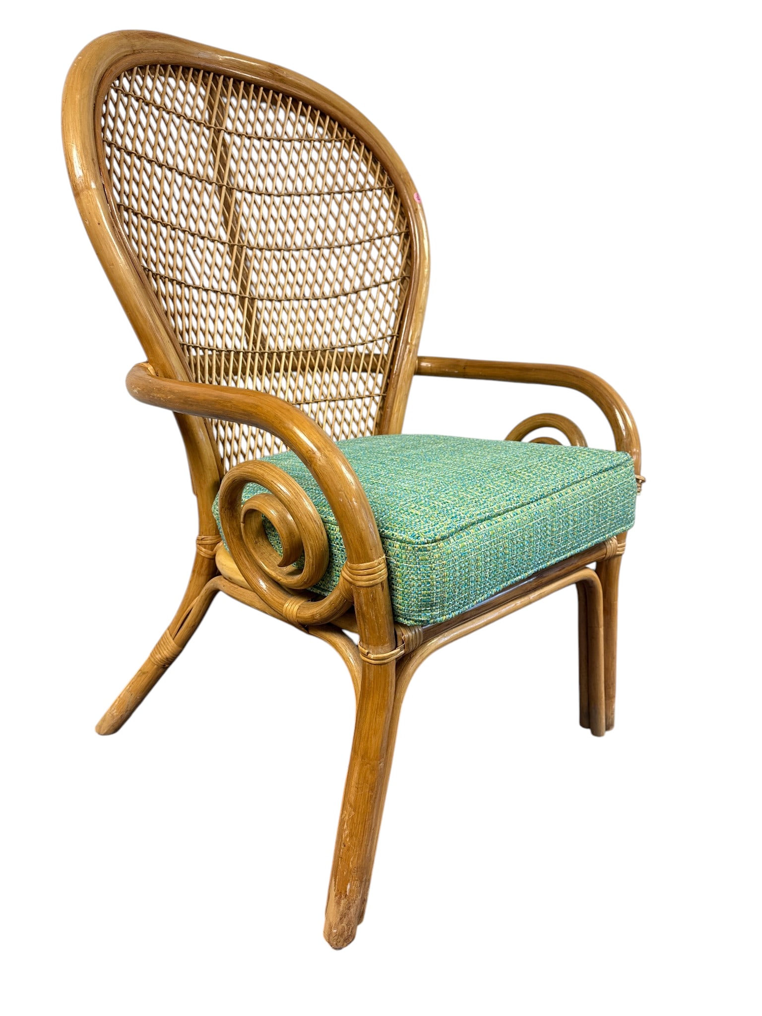 VINTAGE MID CENTURY BAMBOO RATTAN ARM CHAIR: Vntage Mid Century Bamboo and Rattan Armchair with curved bent arms Measures 25"x20"x41 1/2". **In house shipping available on this lot** If you win this lot, please select self arranged for in house 