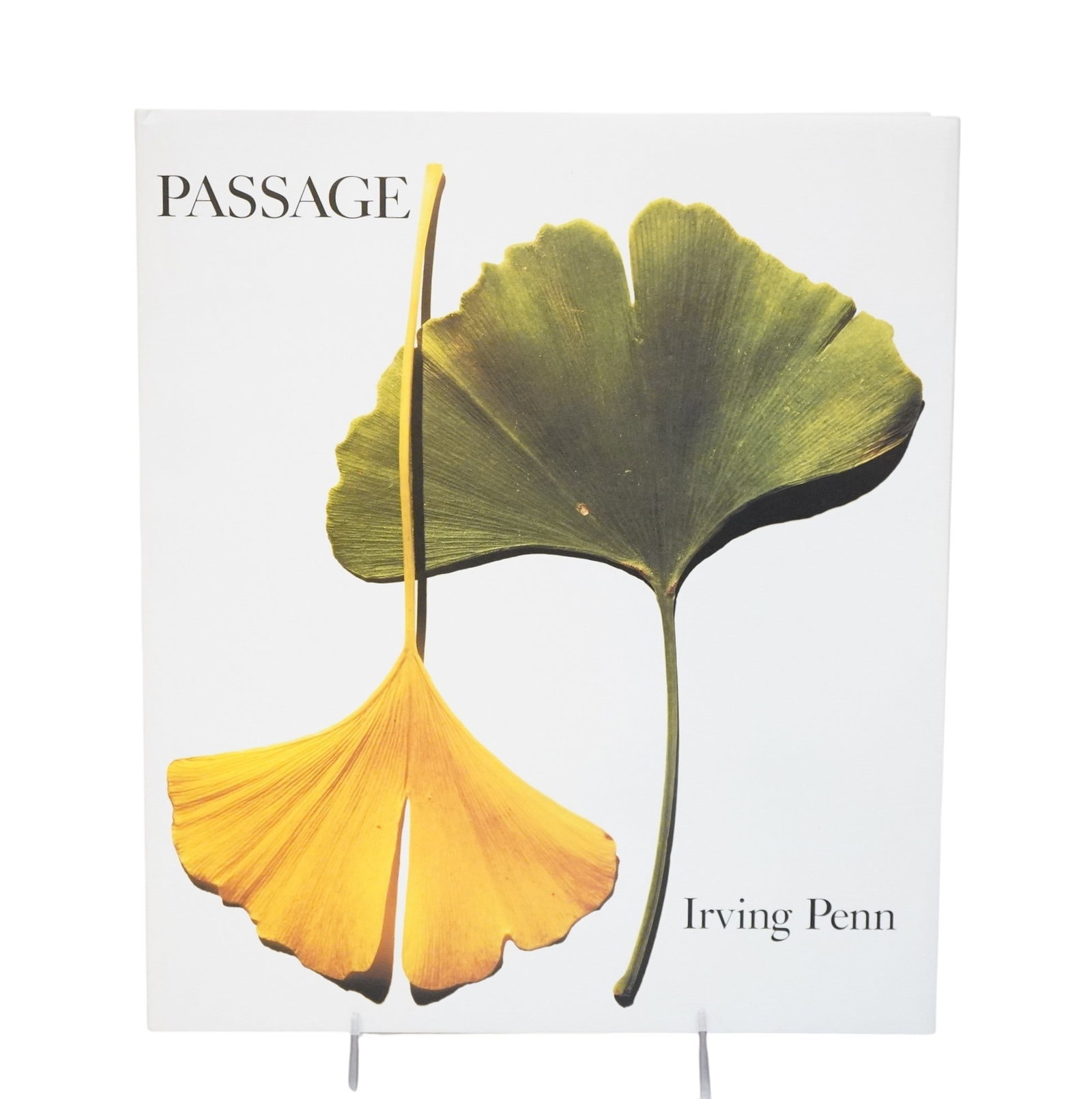 SIGNED IRVING PENN "PASSAGE" 1991 MONOGRAPH BOOK (1 of 8)