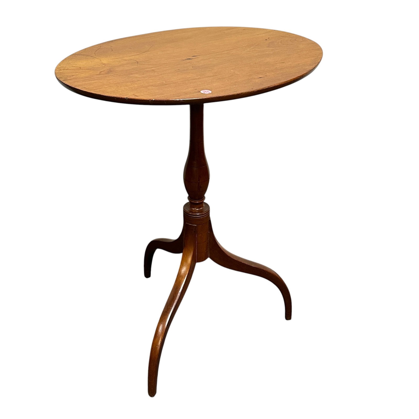 NEW ENGLAND FEDERAL SPIDER LEG CANDLESTAND (1 of 4)