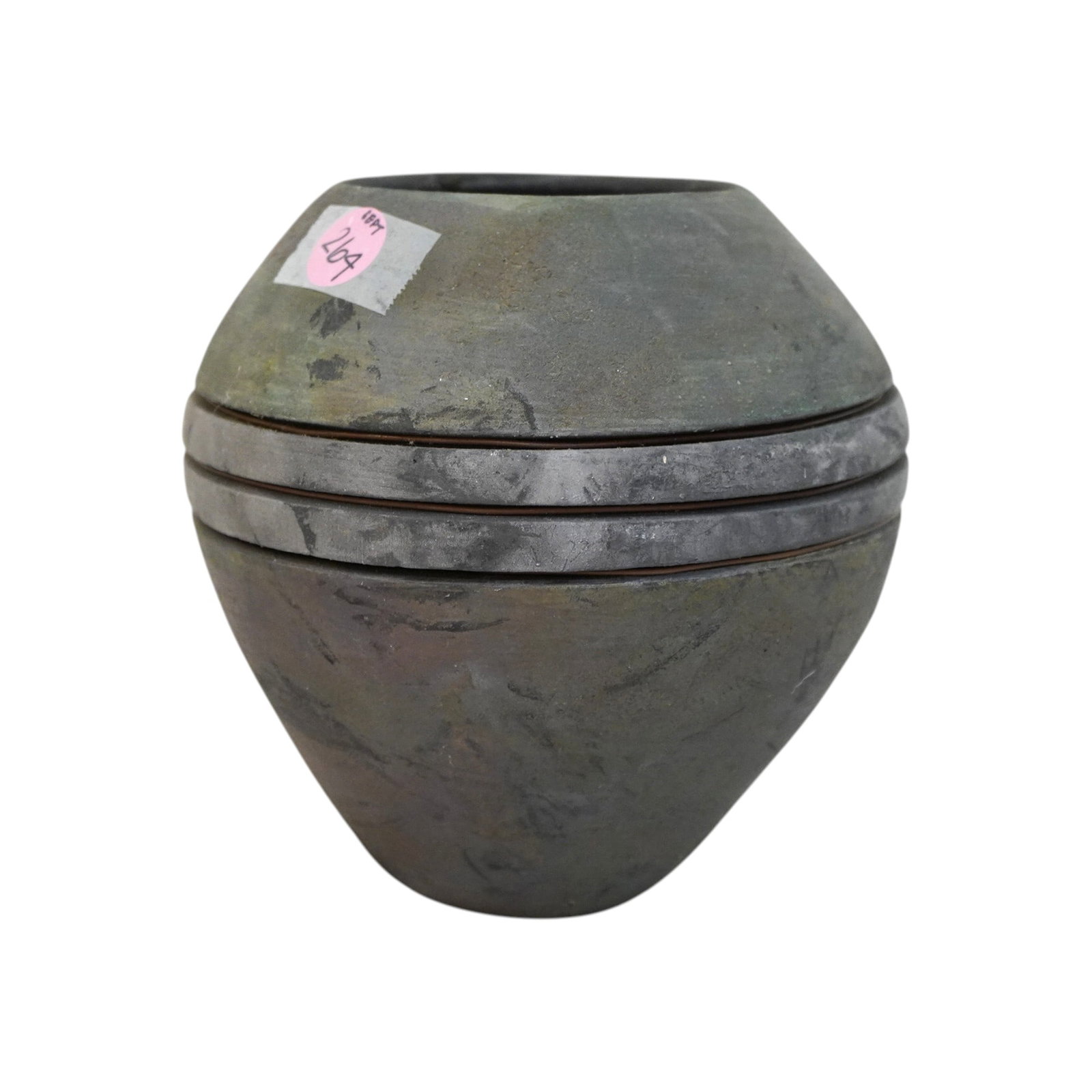 RAKU ART POTTERY VASE: Raku Art Pottery Vase. Signed R. Olin on bottom. Measures approx. 6" x 5" in dia and weighs 1 lb 12 oz. **In house shipping available on this lot** If you win this lot, please select self arranged for