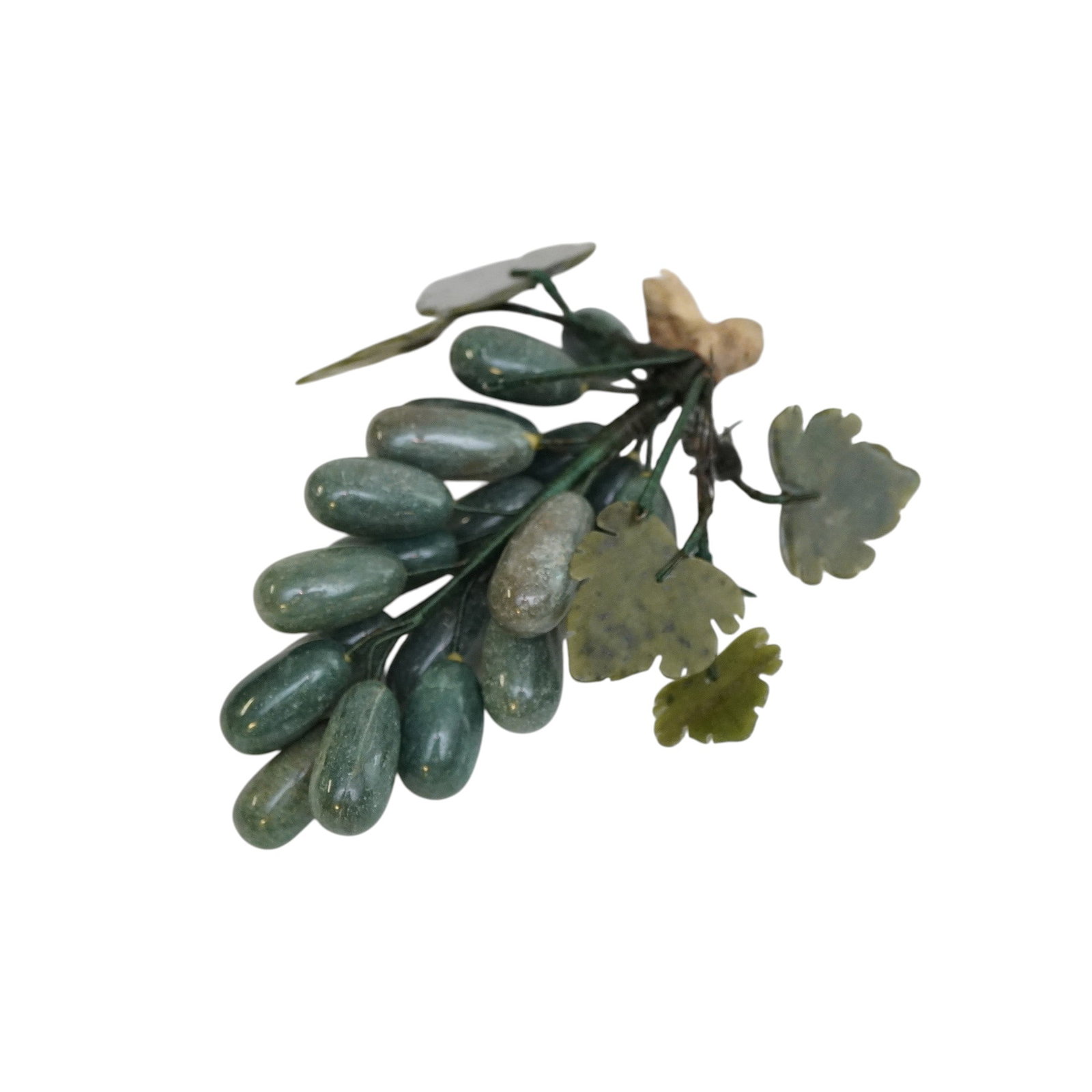 VINTAGE JADE LEAF AND GRAPE CLUSTER: Jade leaf with dark jade grape cluster sculpture. Measures approx. 8" x 5" x 2" and weighs 15 oz. **In house shipping available on this lot** If you win this lot, please select self arranged for in ho