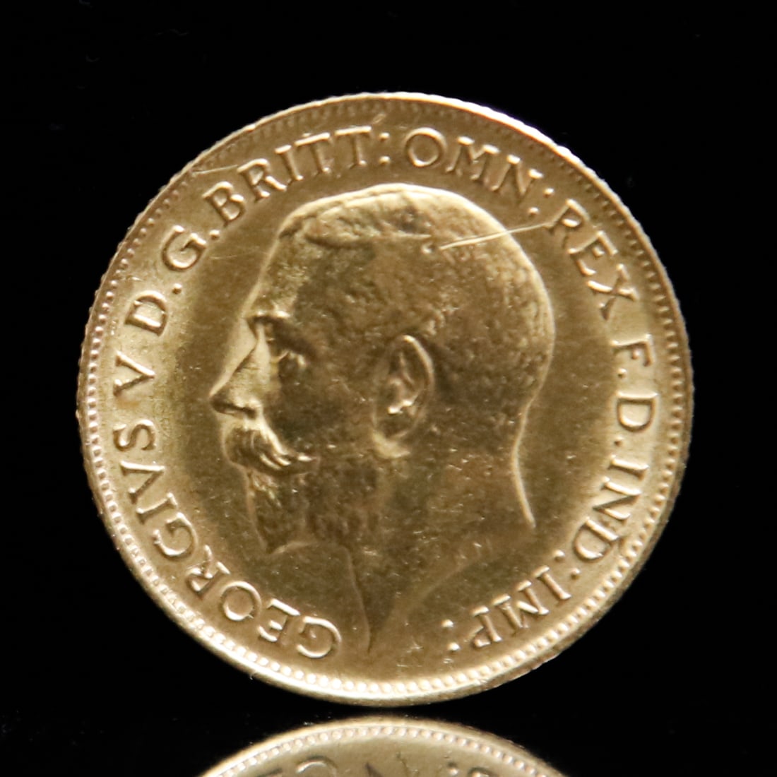 1913 King George V Perth Gold Sovereign (1 of 2)