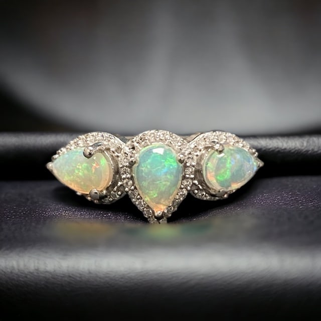 Opulent Ethiopian Opal Ring (1 of 1)