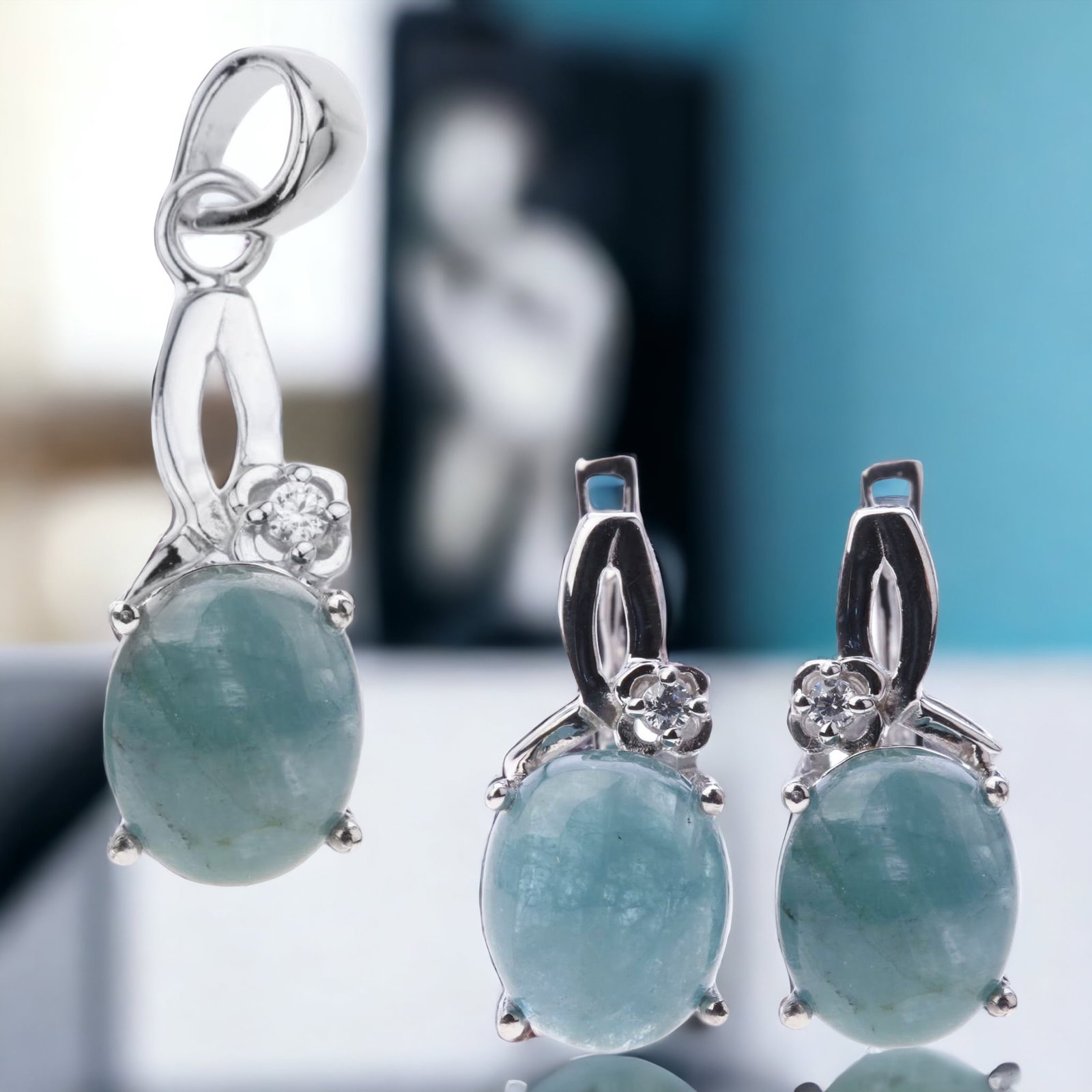 Exquisite Grandidierite & Zircon Set: Adorn yourself with the enchanting allure of Grandidierite & Zircon. This set features earrings and a pendant, combining the rare beauty of grandidierite with the brilliance of zircon for an elegant a