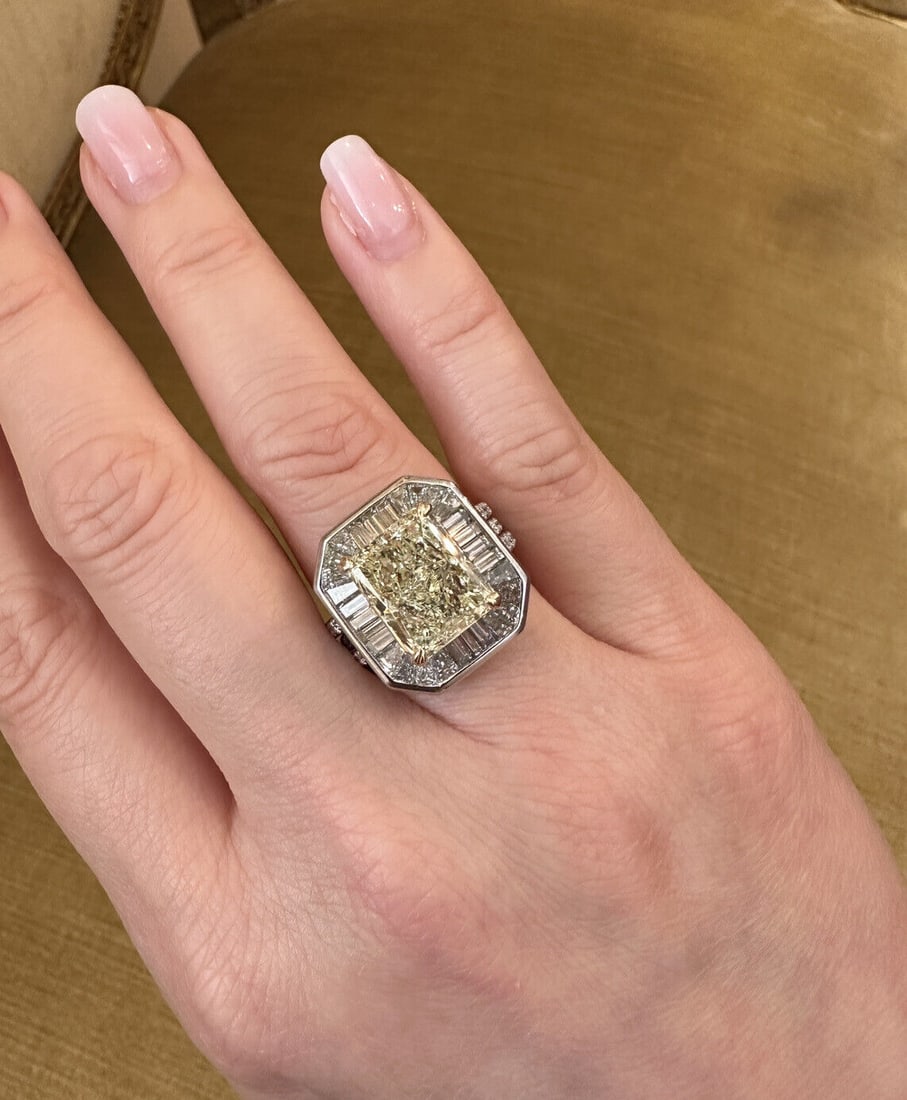 GIA 5.94 ct Fancy Light Yellow Radiant Diamond Ring in Plat & 18k Gold (1 of 1)