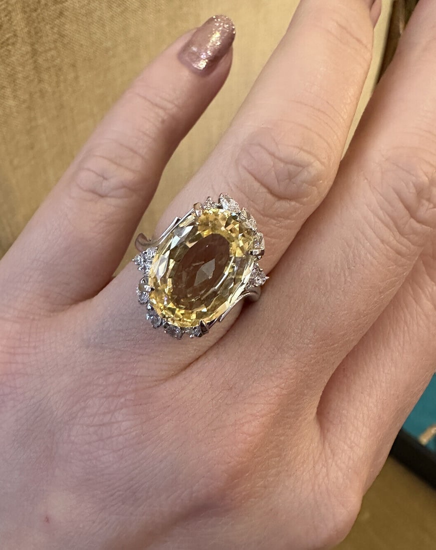 GIA 8.72 ct Unheated Ceylon Yellow Sapphire & Diamond Ring in Platinum (1 of 1)
