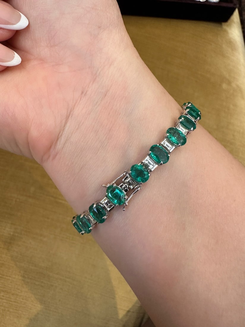 Oval Emerald & Diamond Line Bracelet 19.8 cttw in 18k White Gold (1 of 1)