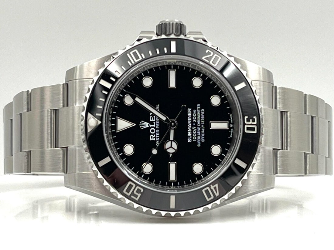 Rolex Submariner No Date 41mm 124060 Unworn: Rolex Submariner No Date 41mm 124060 Unworn
