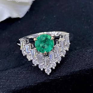 14K GOLD 1.41 CTW VIVID GREEN NATURAL EMERALD & DIAMOND RING: Ref:708001Gold Content:14K GoldRing Size:7.25USMain Gemstone:EmeraldShape:RoundCarat Weight:0.61ct Color:Vivid GreenTreatment:NaturalCut Grade:GAdjacent Gemstone 2 : DiamondShape:MultiplyCarat