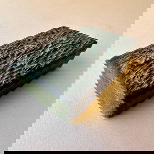 ET Hurley Bronze Seahorse Box: E.T. Hurley bronze box, Cincinnati OH circa 1920. A cast bronze box, lid with seahorses. Original green patina, signed ETH on lid as well as a corner of bottom. Measures 5" by 3" and 1.75" tall. 