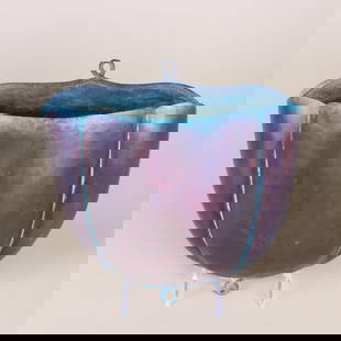 Alta Kutter Buckley Copper Wall Pocket: Alta Kutter Buckley large arts and crafts hammered copper wall hanging vase, or pocket with original red patina. Alta Kutter Buckley was a student of Dirk Van Erp. Marked on back with impressed AKB