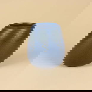 Marblehead Pottery Decorated Grapevine Vase: Marblehead Pottery decorated vase with a 3-color hand painted stylized grapes and leaves on the vine over a dark blue matte glaze ground. Marked with impressed Marblehead "MP" ship logo with original