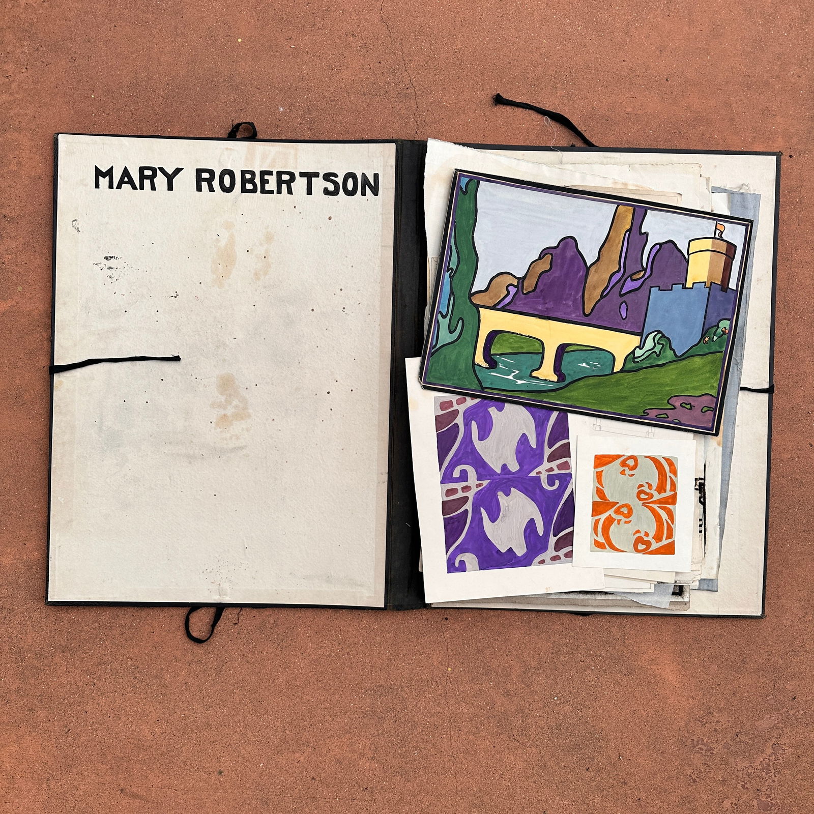 Arts & Crafts Artist Portfolio Painting Design (1 of 20)