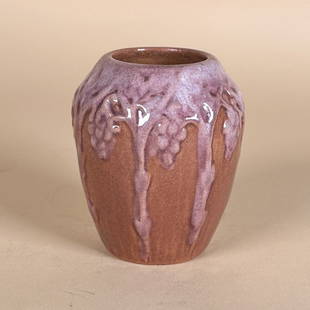 Arequipa Pottery Arts & Crafts Grapevine Vase: Arequipa Pottery Arts & Crafts Grapevine Vase. Decorated with a vineyard of rising vines and hanging grape clusters around the body, in a lavender on rust colored ground with a glossy glaze. Vase