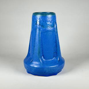 Fulper Pottery Matte Blue Buttress Vase: Fulper Pottery, buttressed vase with a curdled matte blue glaze. Marked under base with oval "Fulper" ink stamp. Flemington, New Jersey. Circa 1917. 8.5"h x 6"d. This lot ships from our Pennsylvania l