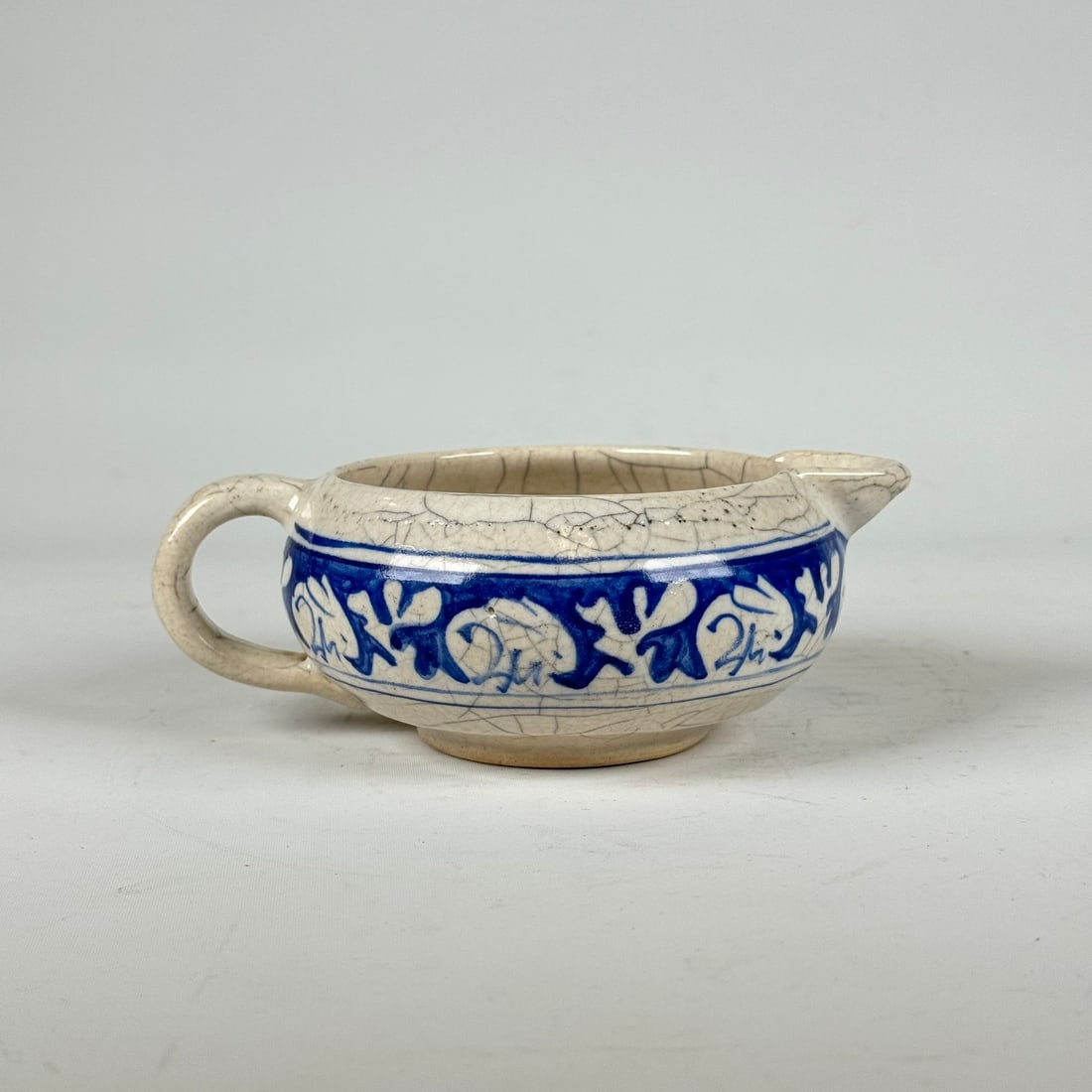 Dedham Pottery Rabbit Creamer (1 of 4)