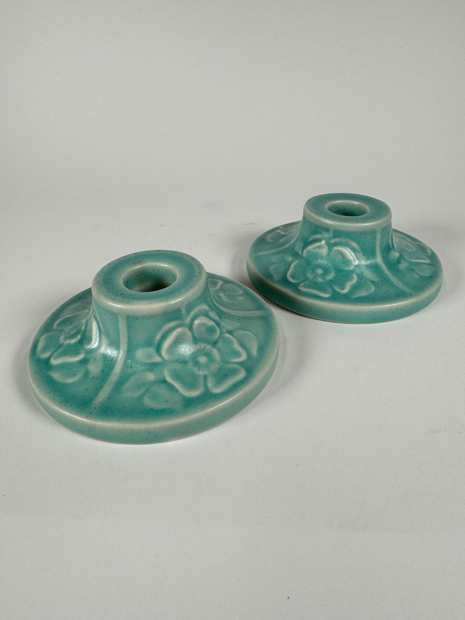 Rookwood Pair Candle Holders 1921 (1 of 4)