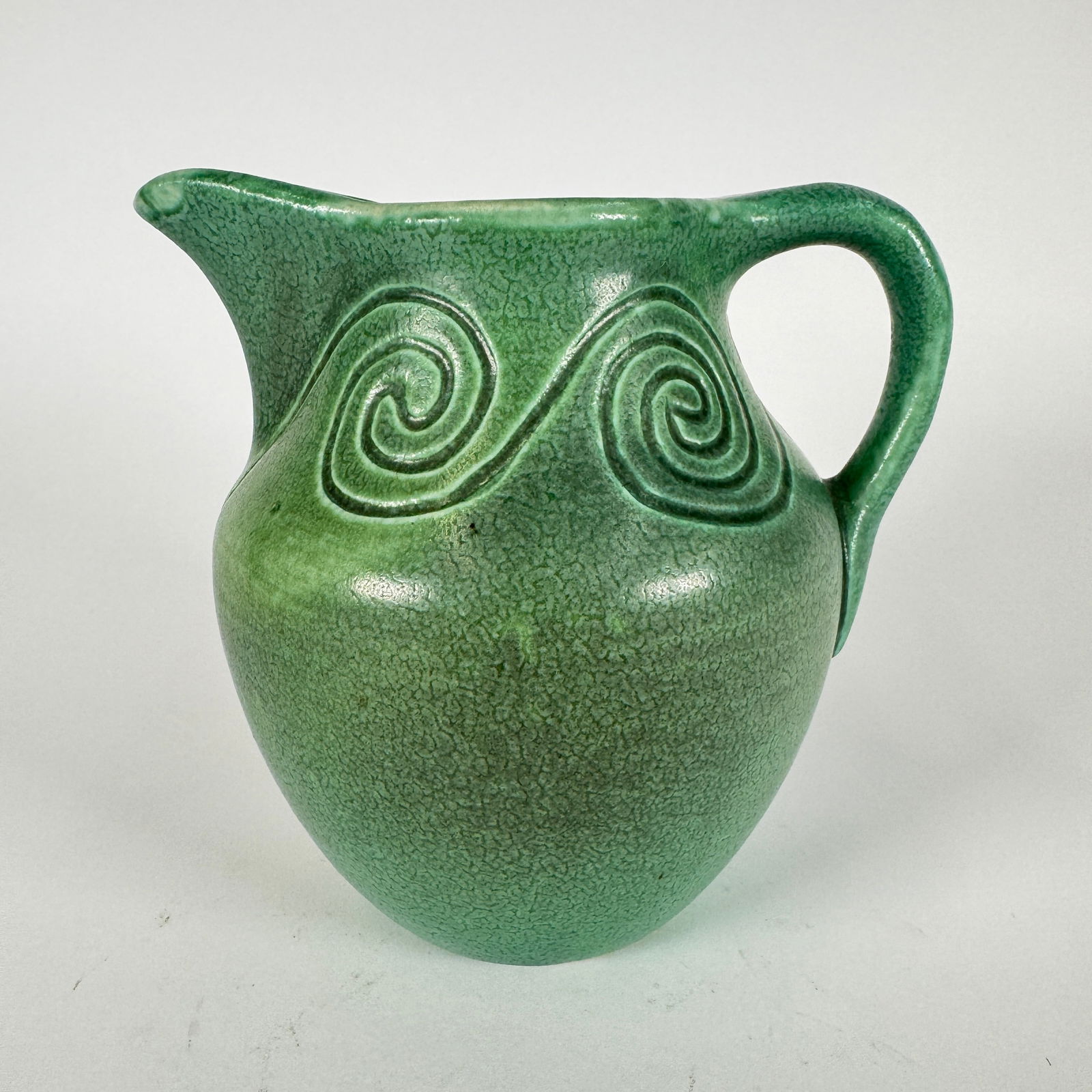 Rookwood 1901 Munson Z Line Pitcher (1 of 5)
