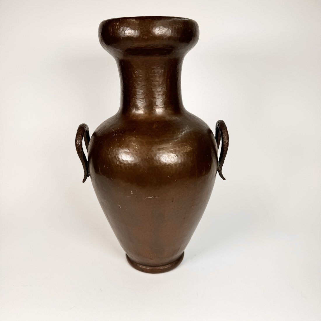 Hammered Copper Arts And Crafts Floor Vase (1 of 7)