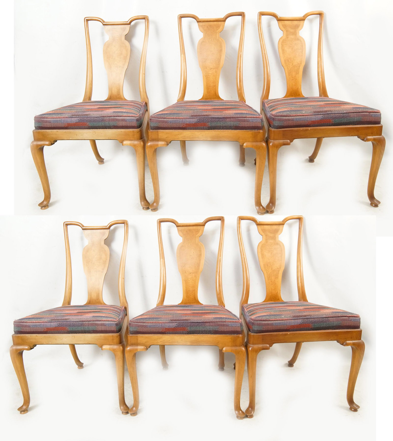 6 antique Queen Anne Chairs: excellent condition with inspired bentwood backs & backsplat, tapered leg Queen Ann spoon feet