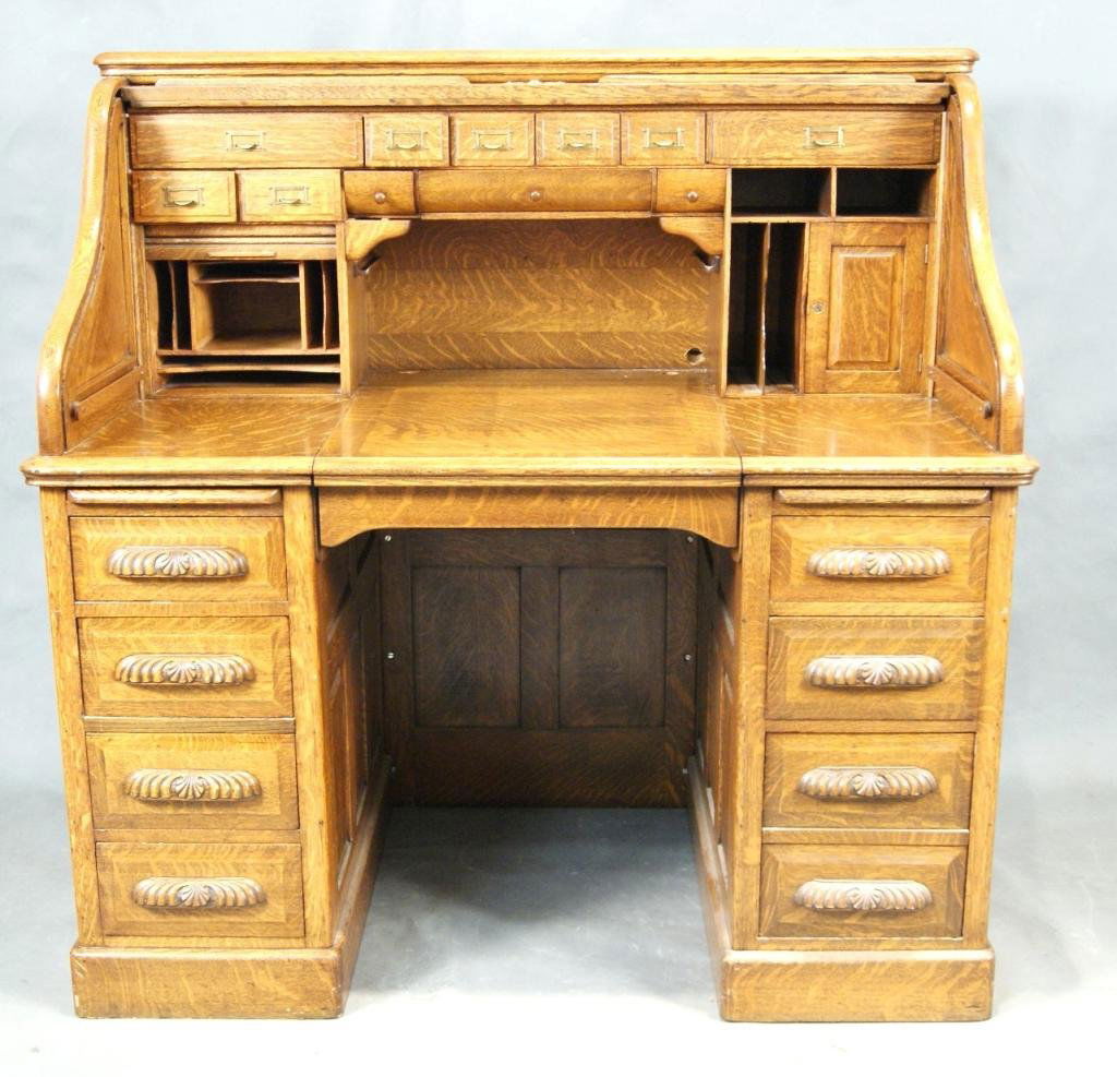 Fine Roll Top beveled panel oak roll top Desk: has hole for computer access
