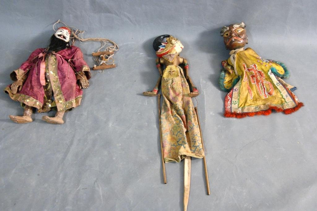 3 Thailand puppets: in ornate clothes, hair and costumes.