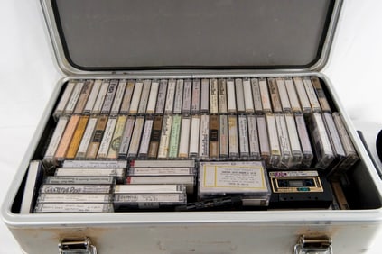 229 Grateful Dead bootleg cassettes