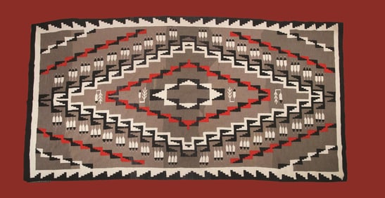 Outstanding Room Size Navajo Ganado circa 1940's