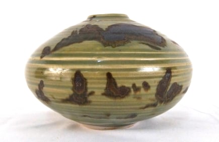 Otto Heino (2015-2009) Olive Bowl
