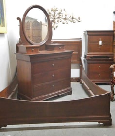 Canadian Made 4-piece bedroom set